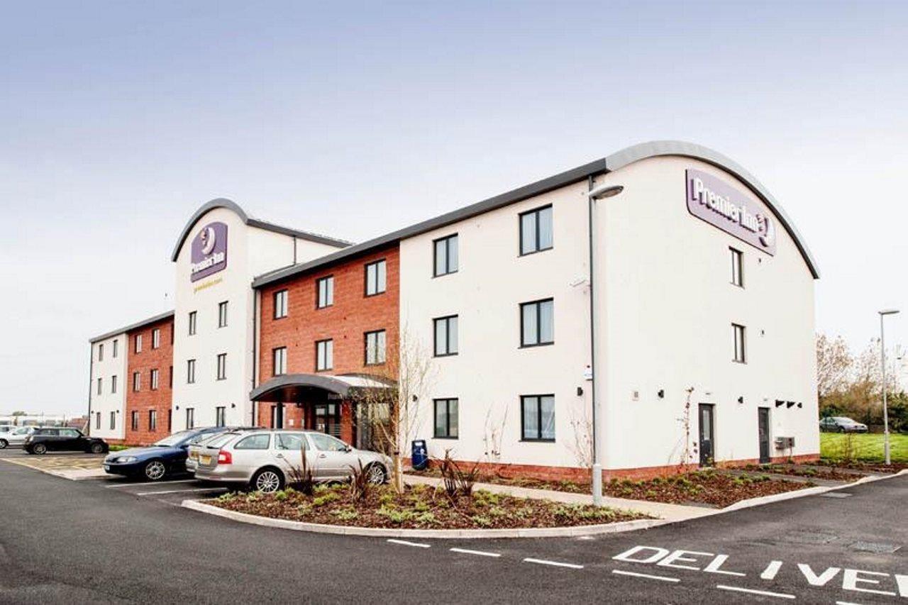Premier Inn Barrow In Furness מראה חיצוני תמונה
