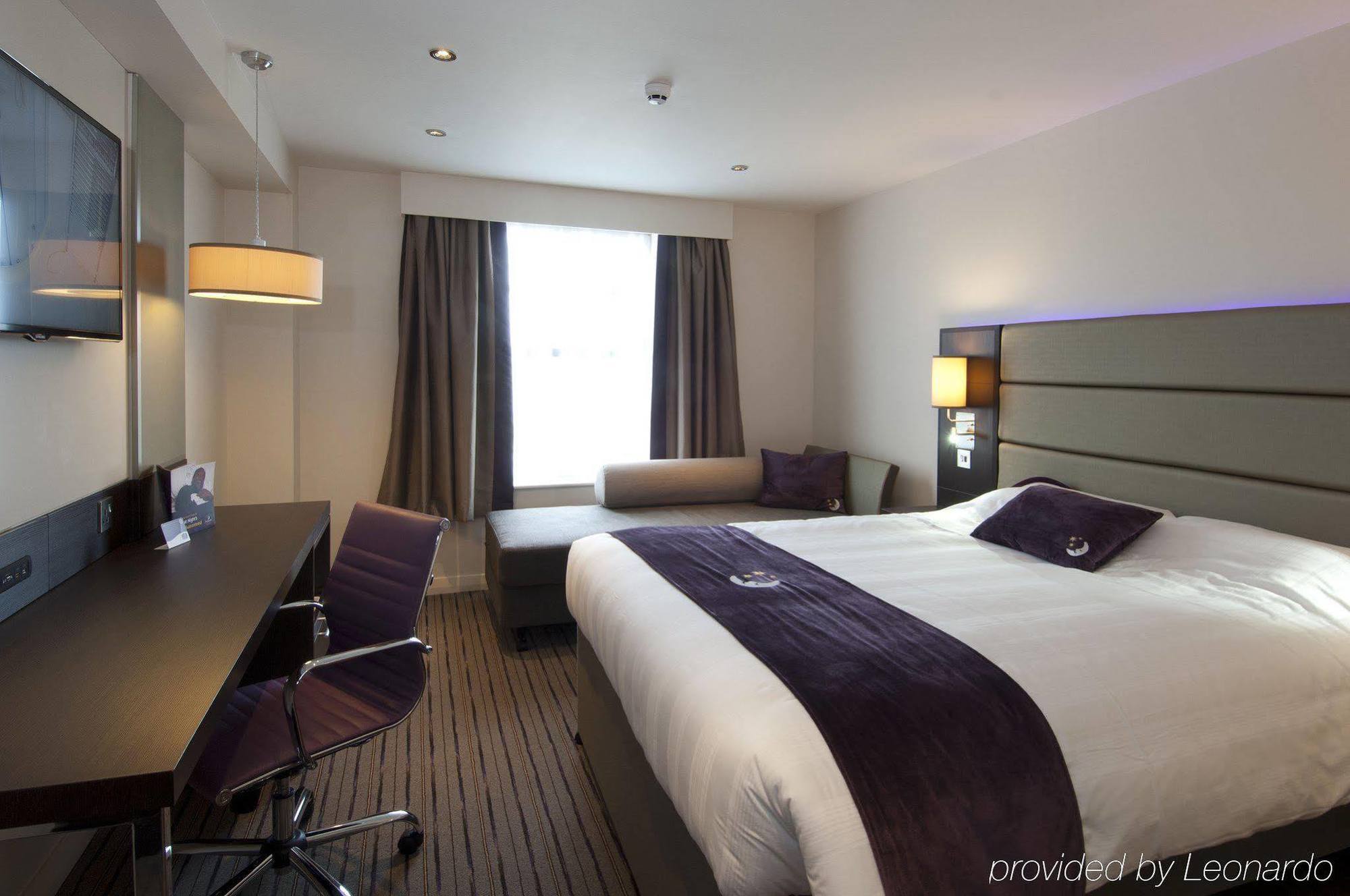 Premier Inn Barrow In Furness מראה חיצוני תמונה
